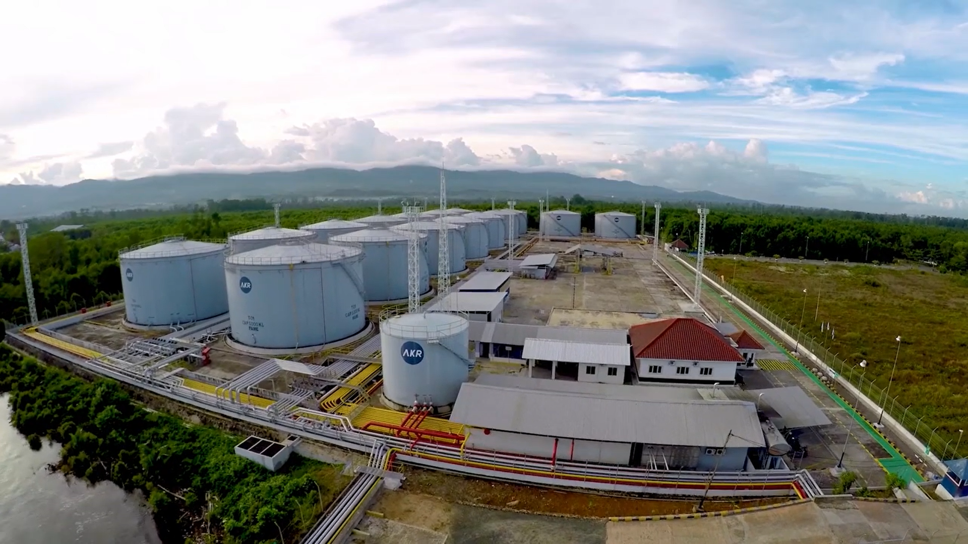 石油价格波动，对AKR Corporindo（AKRA）影响不大